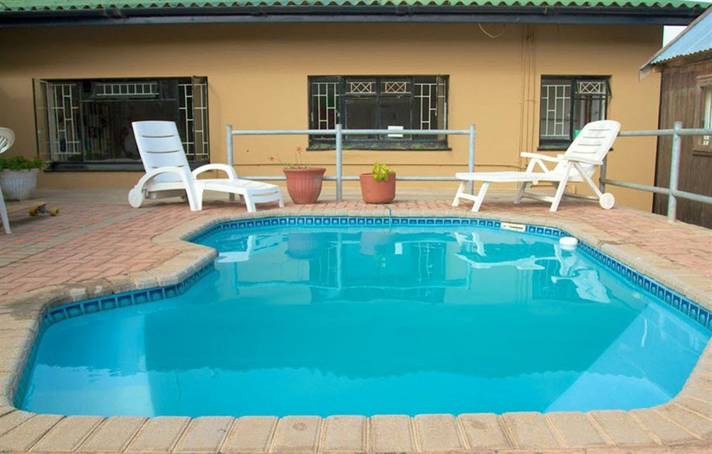 Jeffreys Bay Backpackers Albergue Exterior foto